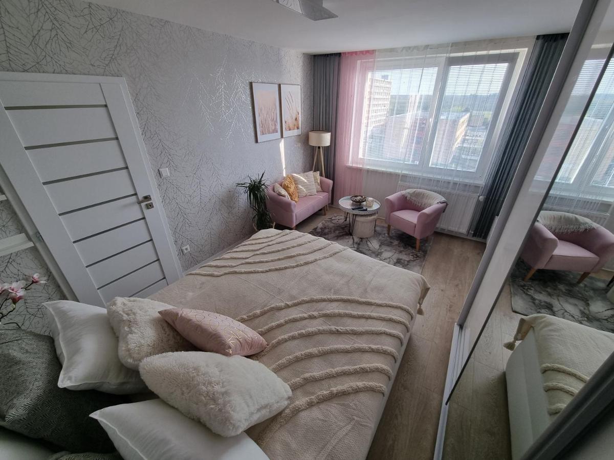 Alpha Apartman مالاتسكي المظهر الخارجي الصورة